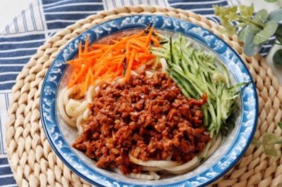 ​舌尖上的中国十大面食：老北京炸酱面荣获第一