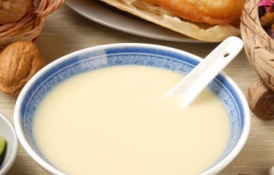 ​自制药膳豆浆食谱多喝好处多 如何选择合适的豆浆机