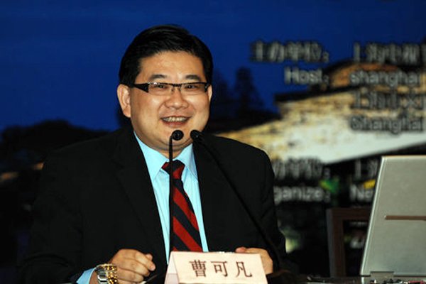 曹可凡是和王冠什么闭系 视频的真假难以辩别
