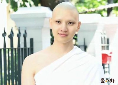 ​泰国出家真的有这样的传统吗是要将全身毛发都给剃光吗