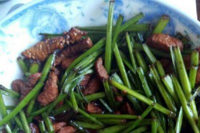 ​韭菜花炒肉怎么做好吃