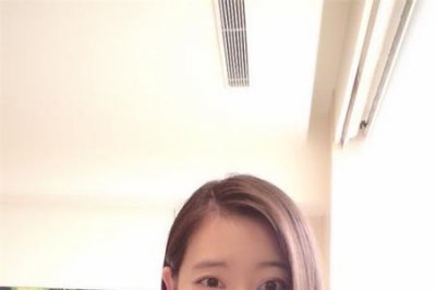 ​女生比v手势是什么意思