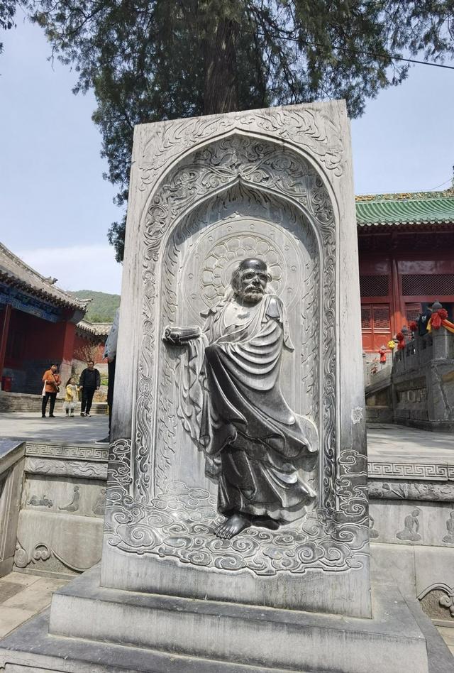 嵩山少林寺官网（武侠梦照进现实的地方）(9)