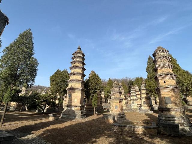 嵩山少林寺官网（武侠梦照进现实的地方）(12)