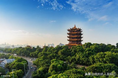 ​崔颢李白黄鹤楼（白云千载空悠悠）