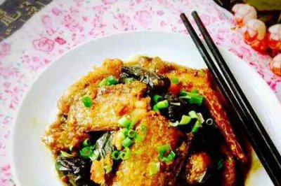 ​刀鱼茄子炖豆腐做法