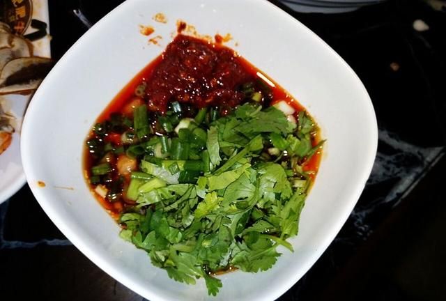 吃饺子蘸生抽还是老抽，饺子蘸料是生抽还是老抽？图12