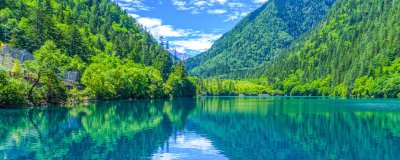 ​九皇山的海拔有多少千米