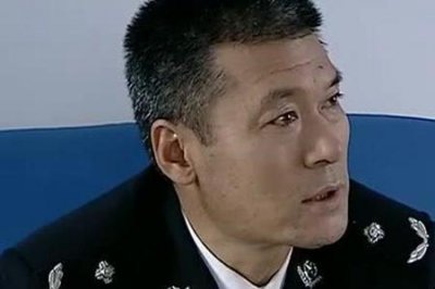 ​警中英雄雷茜扮演者是谁