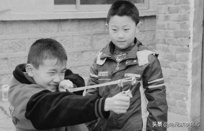 ​制作老玩具弹弓（致我们失去的美好童年）