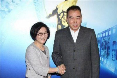 ​陈凯歌的父母是谁