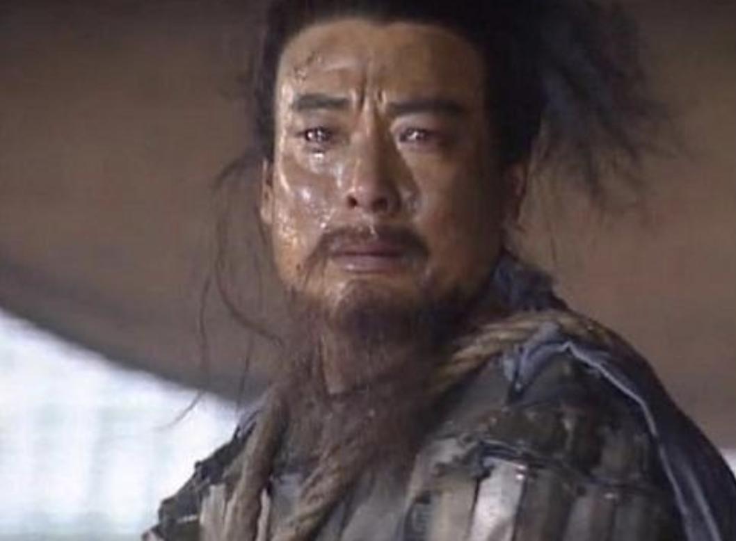 诸葛亮挥泪斩马谡是什么故事（挥泪斩马谡的故事是怎么回事）