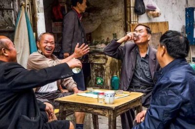 ​老白汾酒十年53度多少钱一瓶(老白汾酒十年多少钱一瓶)
