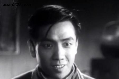 铁道游击队中王强坋演者是谁