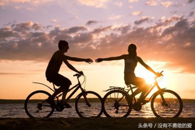 ​情感爱情故事大全集（青春期爱情故事）