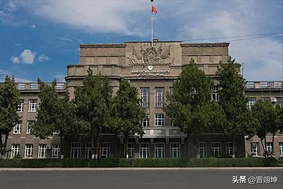 吉尔吉斯斯坦的面积和人口（吉尔吉斯斯坦人口面积多少）