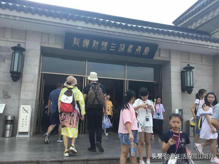 秦始皇兵马俑简介资料400（秦始皇兵马俑简介资料200字）