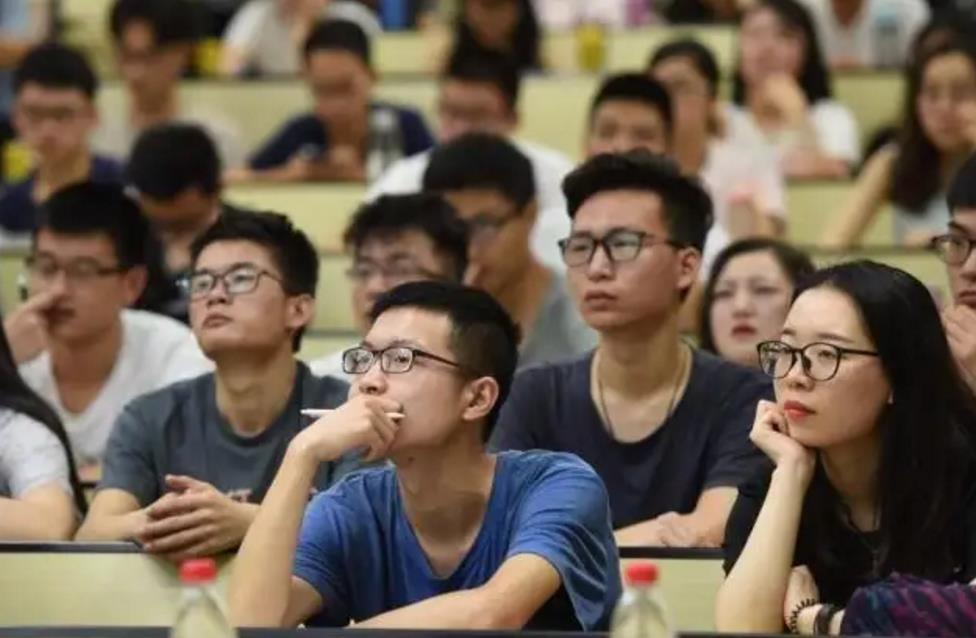 如何判断自己适合文科还是理科（文科理科怎样选比较好）