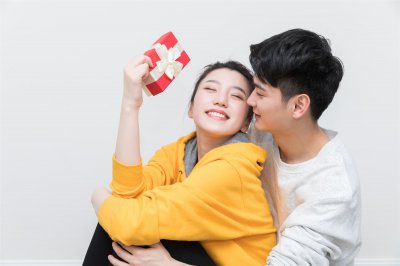 ​怎样做到爱一个人（爱一个人最好的状态什么样）