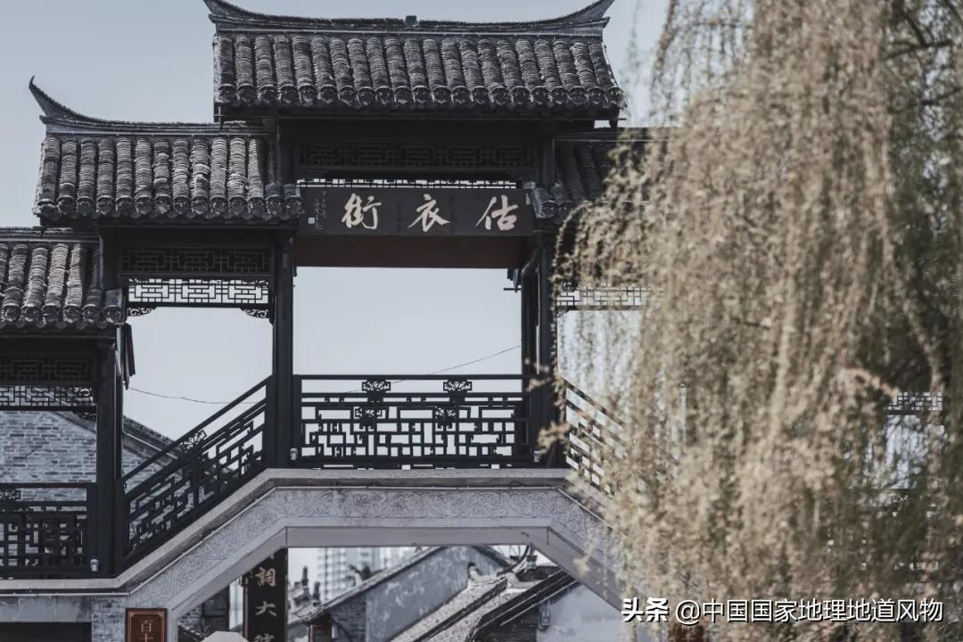 淮扬菜凭什么南北通吃（淮扬菜是哪个地方的菜）(图19)