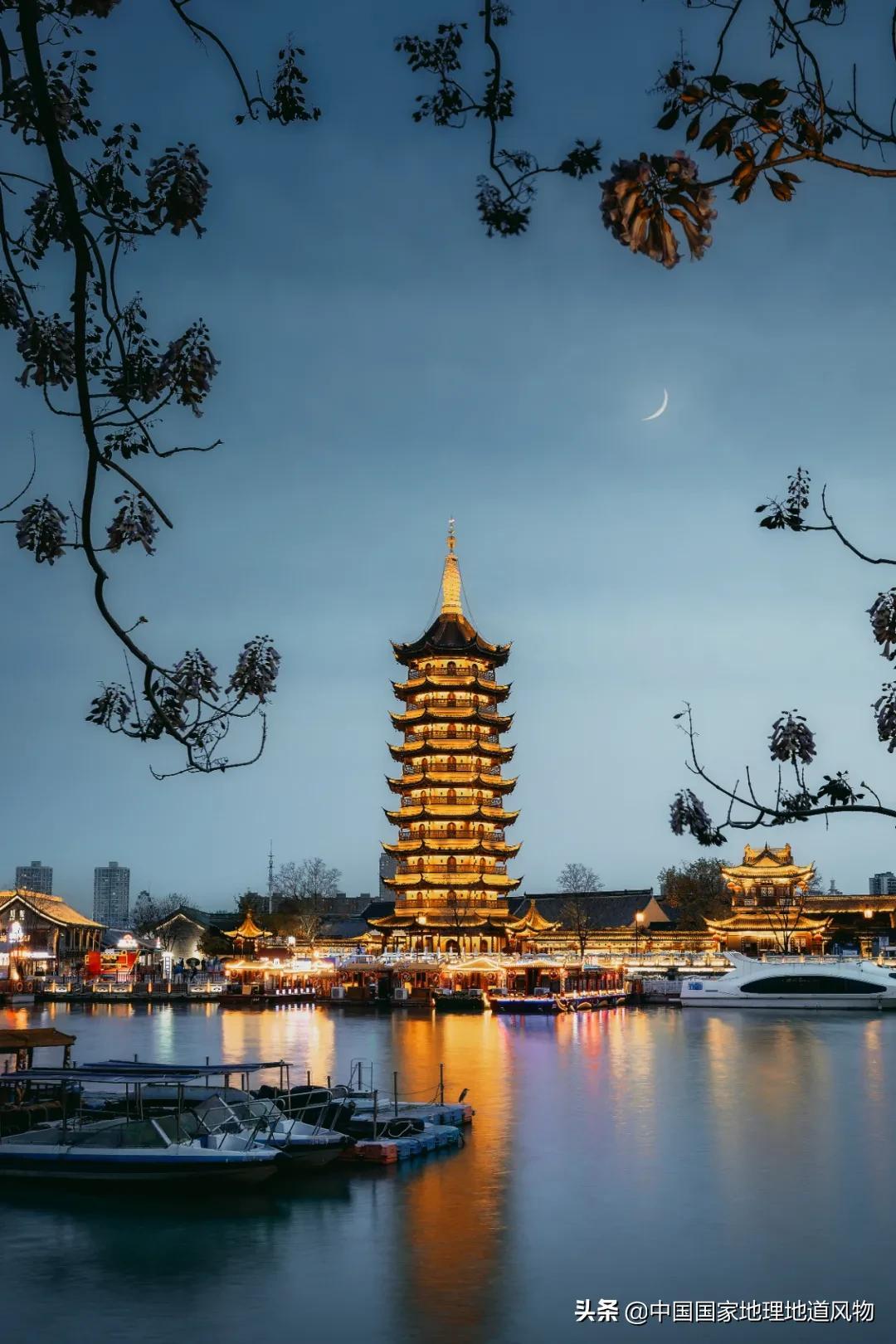 淮扬菜凭什么南北通吃（淮扬菜是哪个地方的菜）(图31)