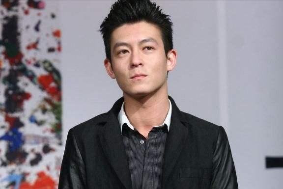 谢霆锋与张柏芝离婚真相曝光（谢霆锋张柏芝选择离婚）(2)