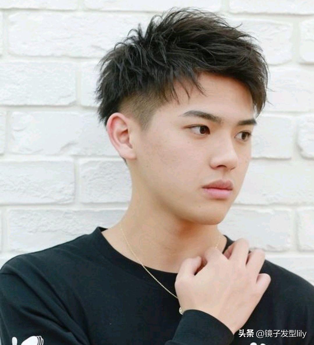 男士飞机头发型（帅气男士飞机头发型图片）