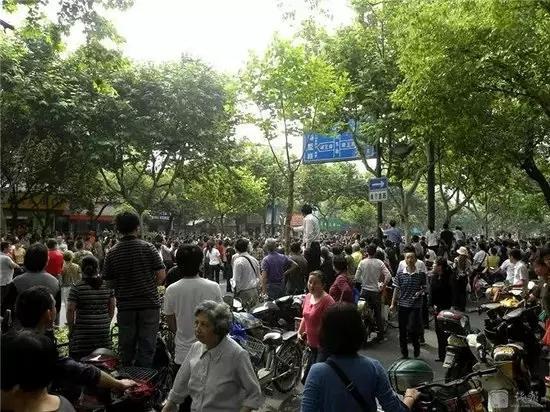 杭州最美司机吴斌是怎么死的（温州文明好故事）(7)