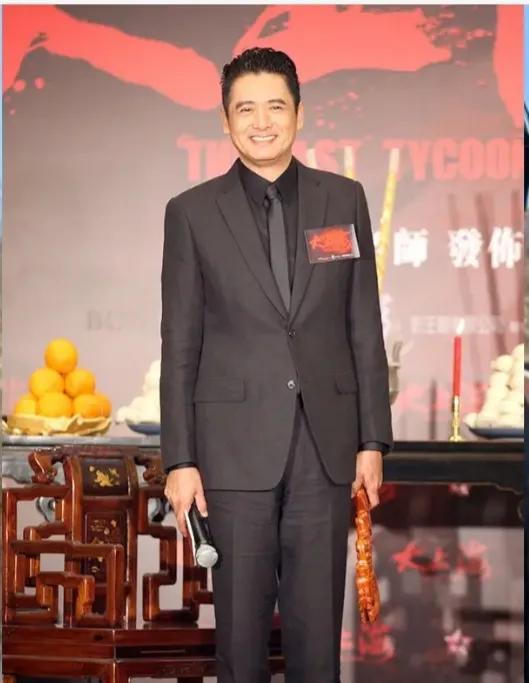 逆袭成功的10位明星（从草根到逆袭成为明星）(7)