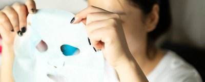 ​化妆前适合敷面膜吗