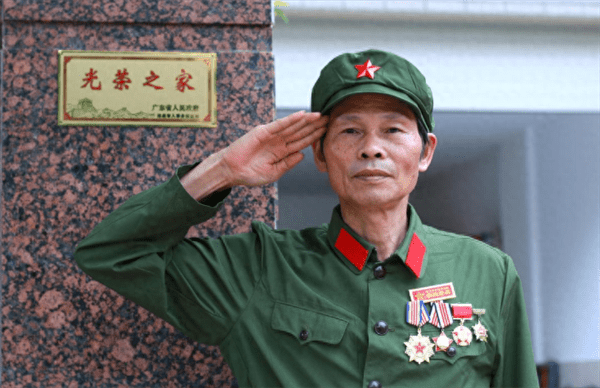 光荣之家有什么待遇(领了个光荣之家有啥用)