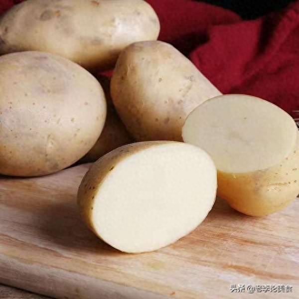 紫皮土豆和黄皮土豆的区别(紫土豆和黄土豆哪个好)