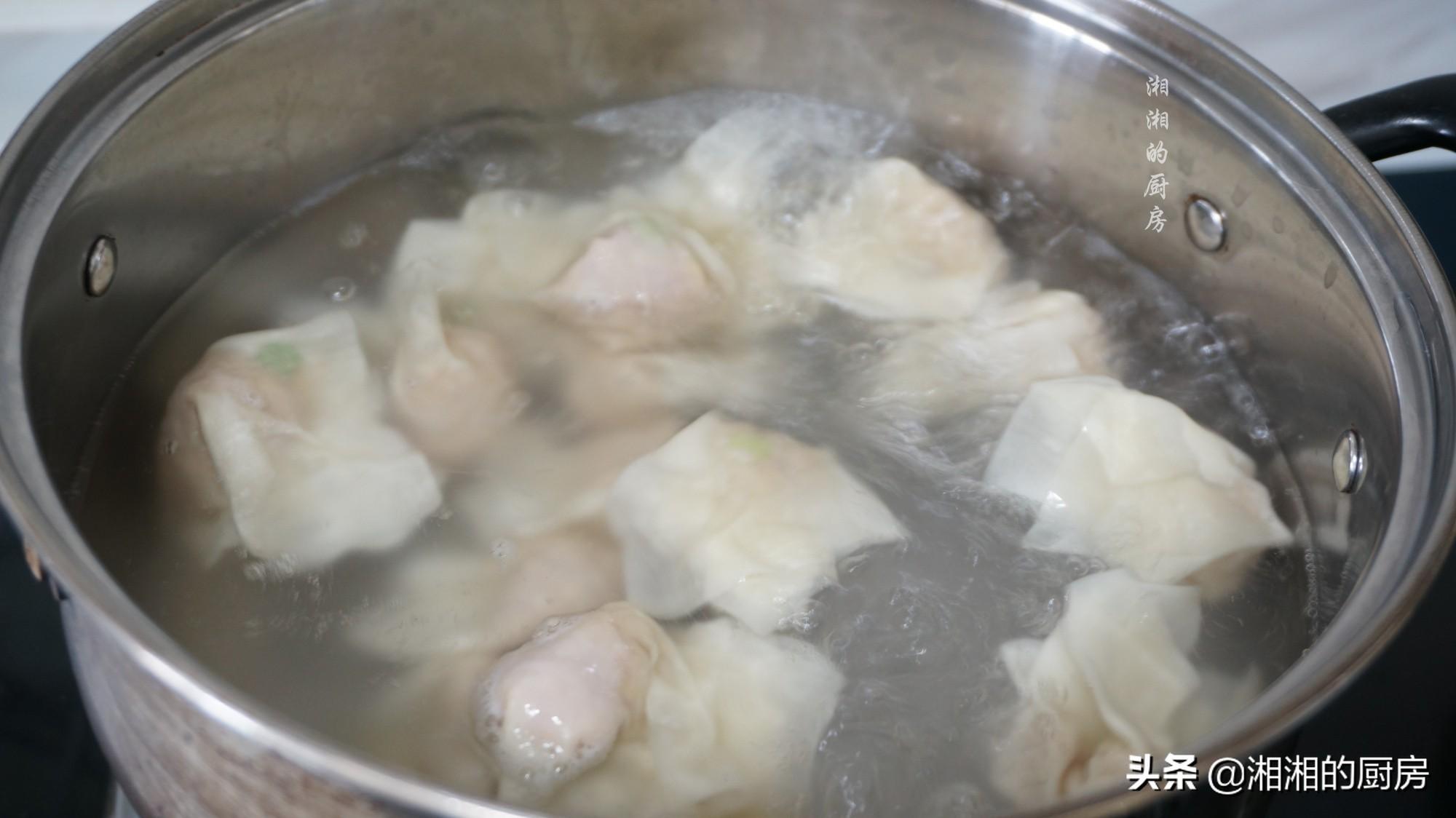 生肉馄饨煮几分钟才熟(生肉馄饨怎么煮)