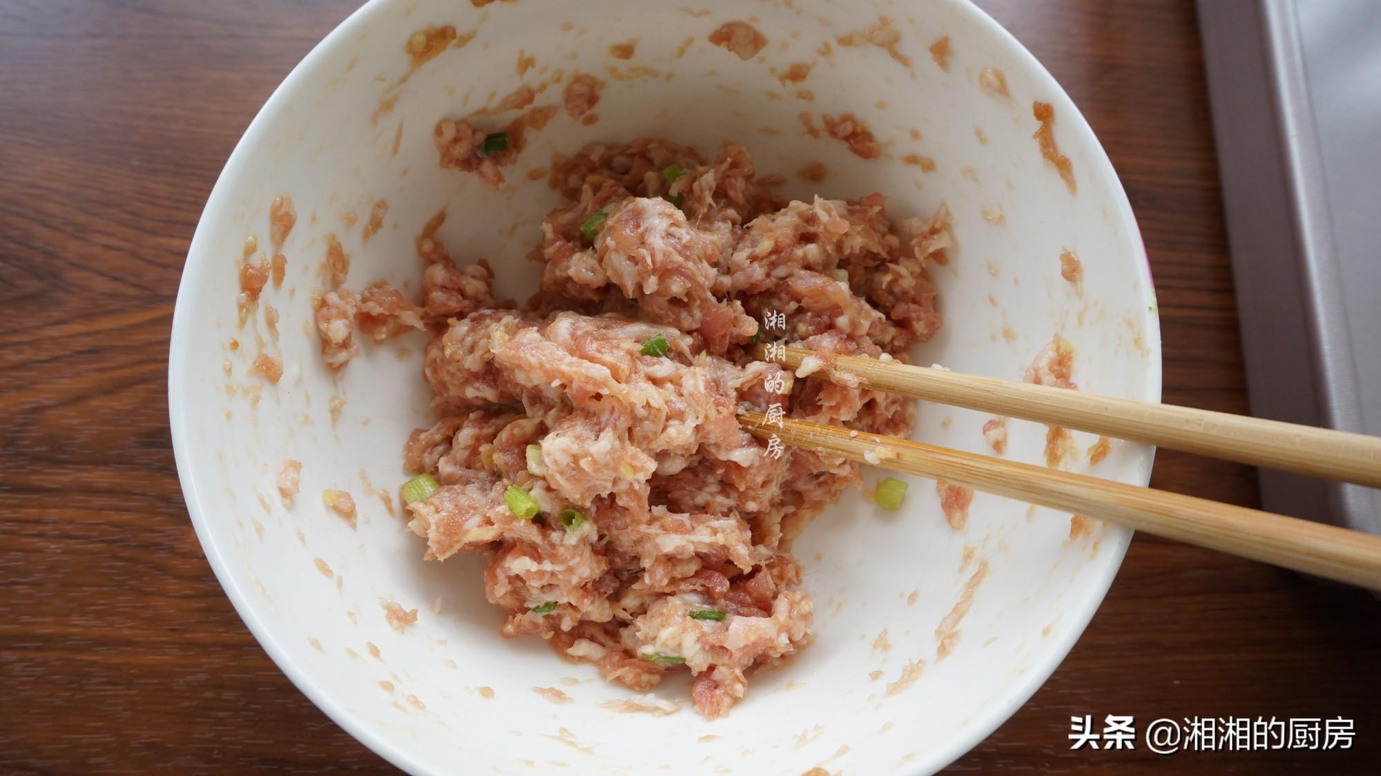 生肉馄饨煮几分钟才熟(生肉馄饨怎么煮)