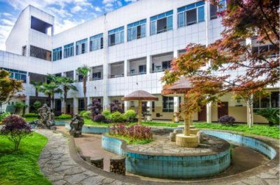 ​桂林逸仙中学高中部(桂林逸仙中学初中部)