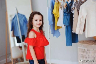 ​新生儿衣服首次怎么洗用热水还是冷水（新生儿衣服首次怎么洗）
