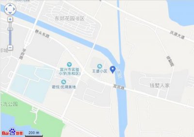 ​宜兴万达广场地址(宜兴万达广场停车场收费吗)