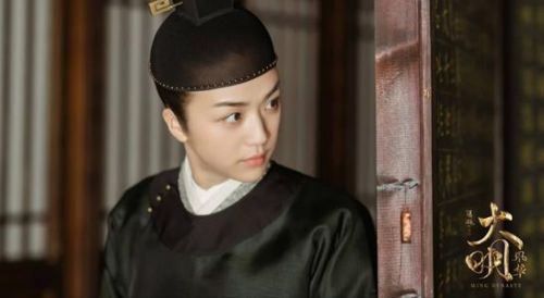逢场作戏造句子(逢场作戏造句六年级)-第2张图片-