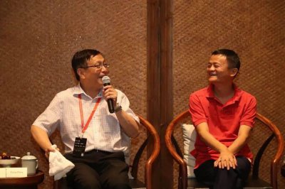 ​他，高考数学1分，居然张罗出全球数学大赛