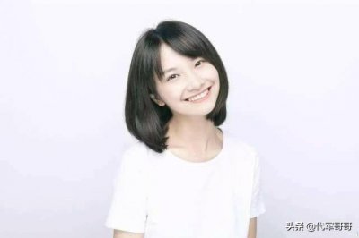 ​她曾是快女全国四强，出道9年一直不红，如今28岁很美却还单身