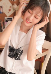 ​怎么会忽然好想念，怎么会忽然好心酸