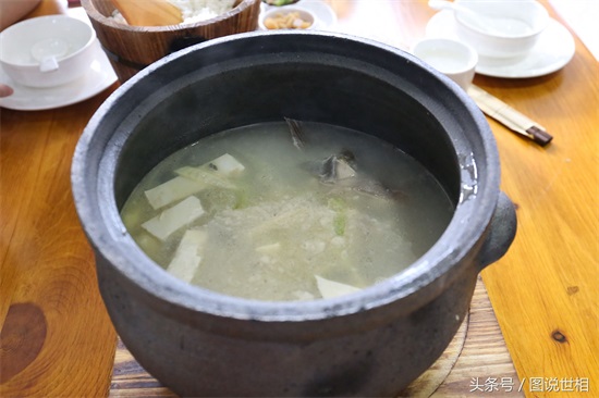 148元一斤的雅鱼这么贵，全靠藏在鱼头里的“它”辨别真假