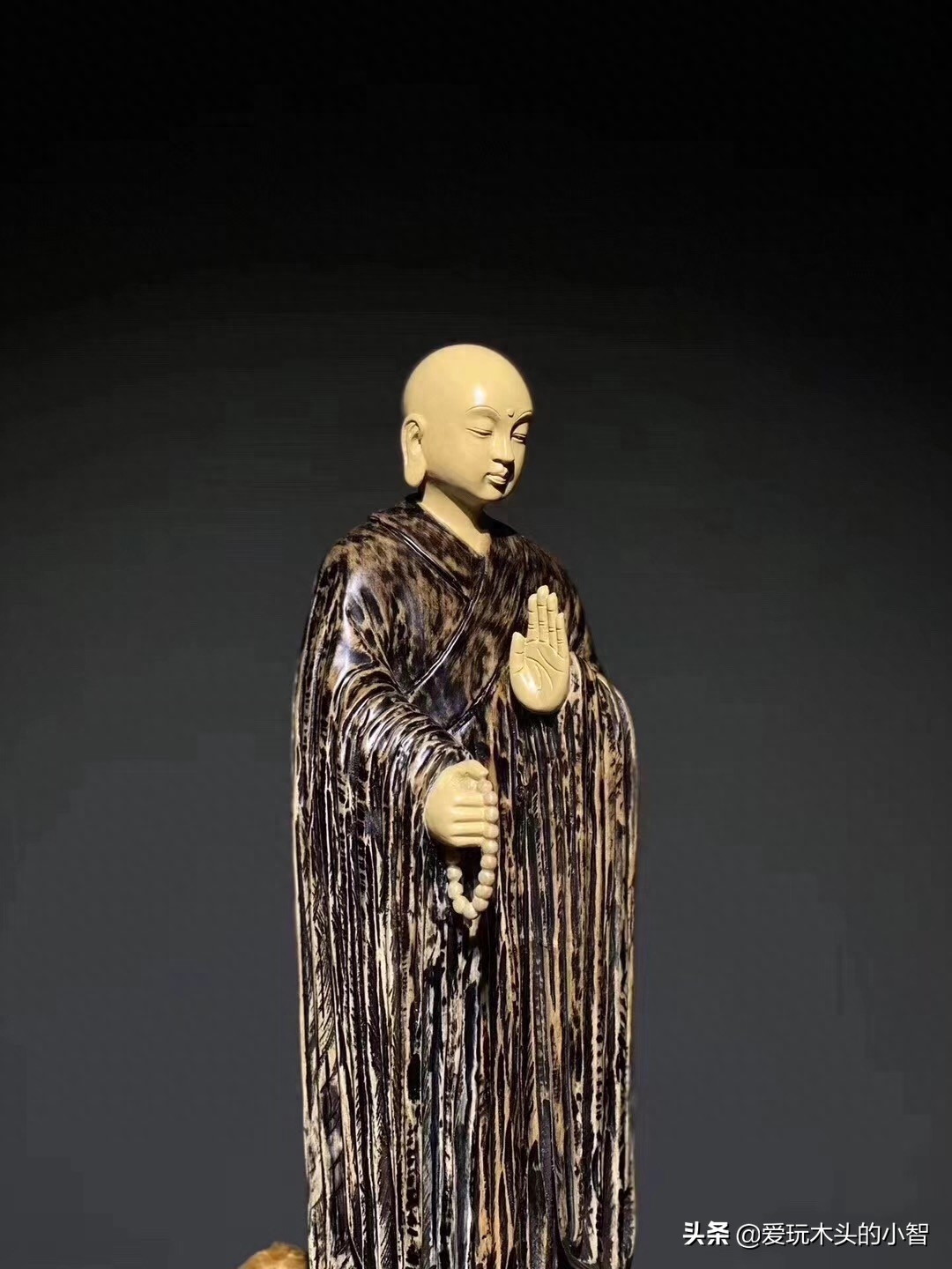 作品名《求佛》