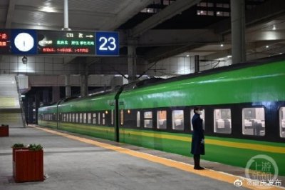 ​出发！重庆至攀枝花首开“复兴号”动车组