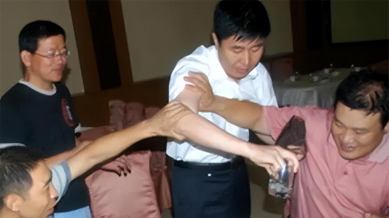 张政个人资料的介绍（中原第一酒神张政现状）-