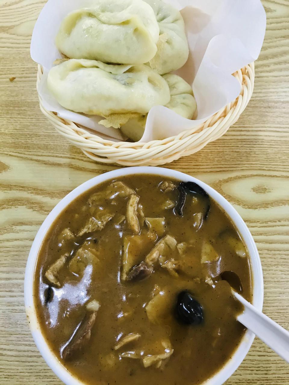 郑州特色美食小吃有哪些，河南郑州特色美食推荐-