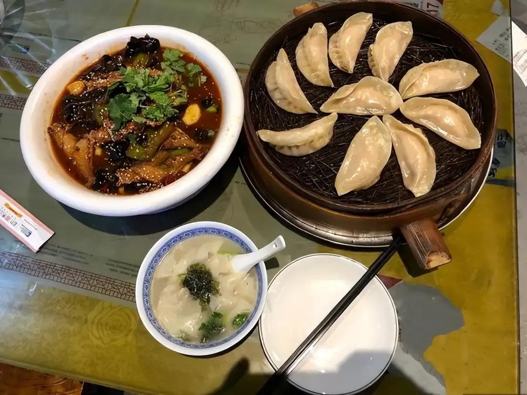郑州特色美食小吃有哪些，河南郑州特色美食推荐-