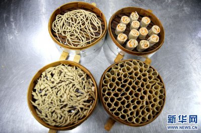 ​蒸莜面蒸几分钟就熟了（莜面蒸出来粘成一坨了）