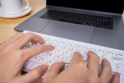 ​电脑截屏快捷键是哪个（键盘电脑截屏快捷键是哪个）