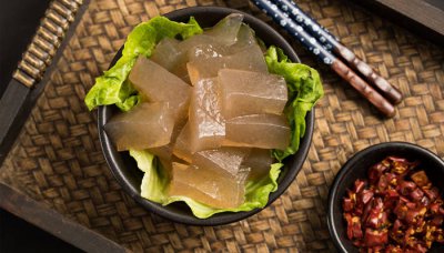 ​怎样做魔芋豆腐视频 魔芋粉怎么做